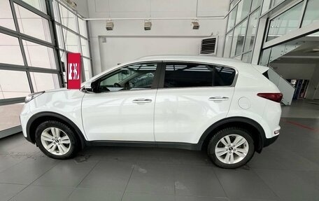 KIA Sportage IV рестайлинг, 2017 год, 2 301 500 рублей, 8 фотография