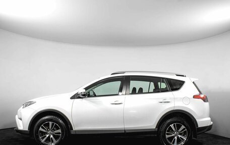 Toyota RAV4, 2018 год, 2 650 000 рублей, 8 фотография