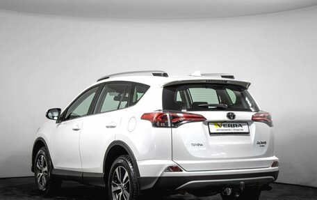 Toyota RAV4, 2018 год, 2 650 000 рублей, 7 фотография