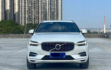 Volvo XC60 II, 2022 год, 3 800 090 рублей, 2 фотография