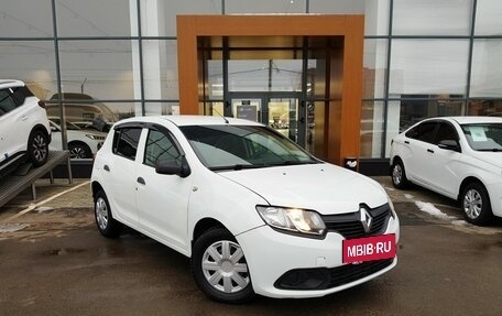 Renault Sandero II рестайлинг, 2016 год, 445 000 рублей, 3 фотография