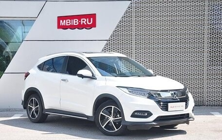 Honda Vezel, 2020 год, 1 700 000 рублей, 2 фотография