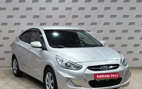 Hyundai Solaris II рестайлинг, 2014 год, 750 000 рублей, 3 фотография