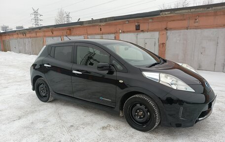 Nissan Leaf I, 2015 год, 1 200 000 рублей, 2 фотография