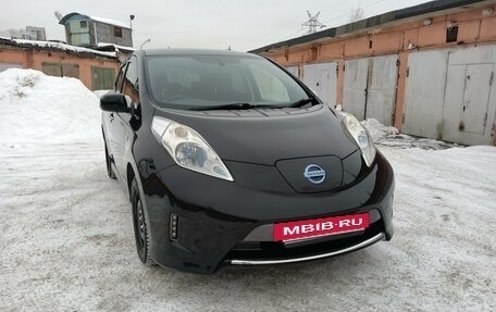 Nissan Leaf I, 2015 год, 1 200 000 рублей, 4 фотография