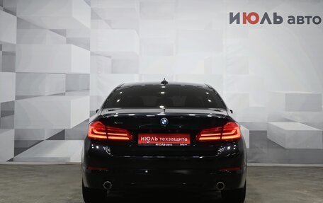 BMW 5 серия, 2019 год, 4 050 000 рублей, 4 фотография