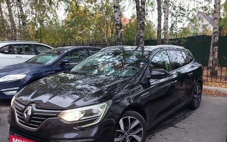 Renault Megane IV, 2018 год, 1 700 000 рублей, 2 фотография