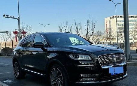 Lincoln Nautilus I, 2022 год, 3 800 000 рублей, 4 фотография