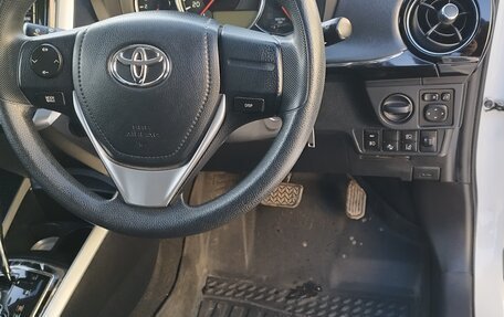 Toyota Corolla, 2018 год, 1 555 000 рублей, 9 фотография