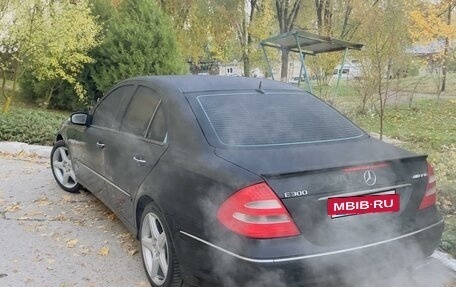 Mercedes-Benz E-Класс, 2006 год, 1 250 000 рублей, 2 фотография