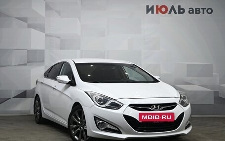 Hyundai i40 I рестайлинг, 2014 год, 1 000 000 рублей, 3 фотография