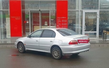 Toyota Avensis III рестайлинг, 2002 год, 539 000 рублей, 7 фотография