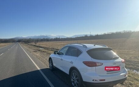 Infiniti QX50 I рестайлинг, 2014 год, 2 400 000 рублей, 7 фотография