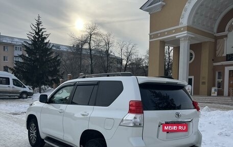 Toyota Land Cruiser Prado 150 рестайлинг 2, 2013 год, 3 300 000 рублей, 7 фотография