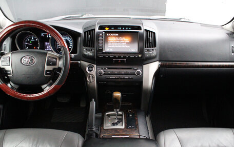 Toyota Land Cruiser 200, 2008 год, 2 249 000 рублей, 8 фотография