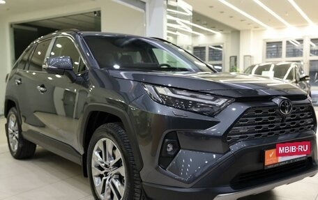 Toyota RAV4, 2024 год, 6 300 000 рублей, 3 фотография