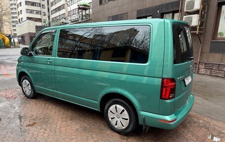 Volkswagen Caravelle T6 рестайлинг, 2021 год, 5 650 000 рублей, 5 фотография