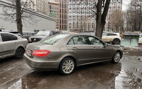 Mercedes-Benz E-Класс, 2009 год, 1 300 000 рублей, 3 фотография