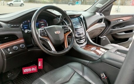 Cadillac Escalade IV, 2016 год, 4 700 000 рублей, 6 фотография