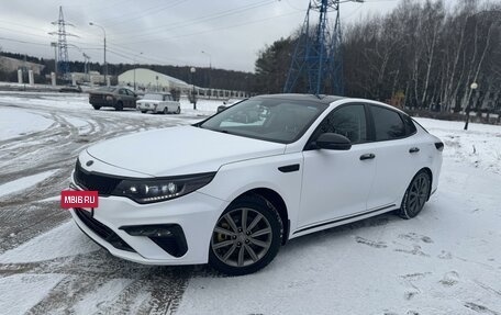 KIA Optima IV, 2018 год, 1 650 000 рублей, 2 фотография