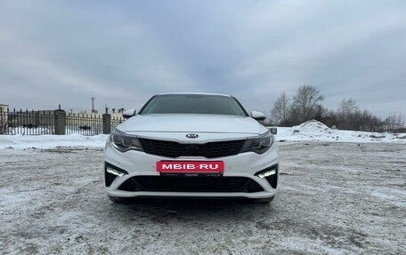 KIA Optima IV, 2020 год, 2 500 000 рублей, 5 фотография