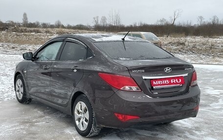 Hyundai Solaris II рестайлинг, 2015 год, 1 215 000 рублей, 5 фотография