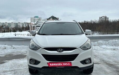 Hyundai ix35 I рестайлинг, 2012 год, 1 150 000 рублей, 2 фотография