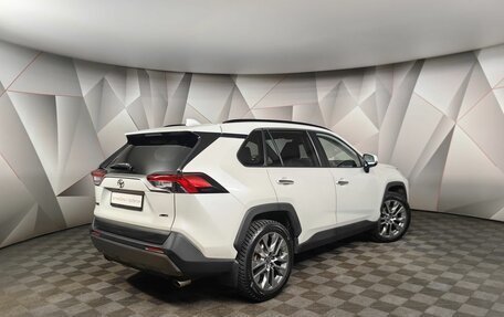 Toyota RAV4, 2019 год, 3 499 000 рублей, 2 фотография