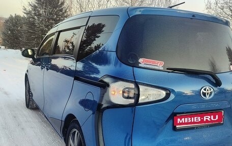 Toyota Sienta II, 2017 год, 1 399 000 рублей, 15 фотография