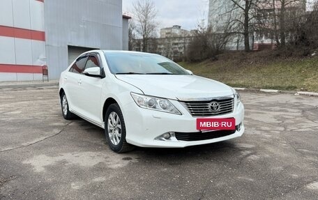 Toyota Camry, 2014 год, 1 399 000 рублей, 3 фотография