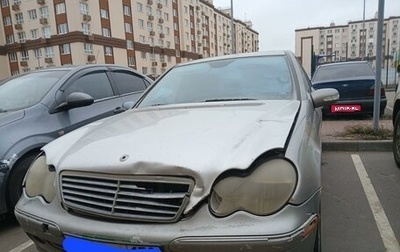 Mercedes-Benz C-Класс, 2004 год, 325 000 рублей, 1 фотография