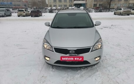 KIA cee'd I рестайлинг, 2011 год, 799 000 рублей, 1 фотография