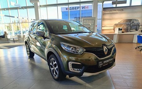 Renault Kaptur I рестайлинг, 2017 год, 1 259 000 рублей, 3 фотография