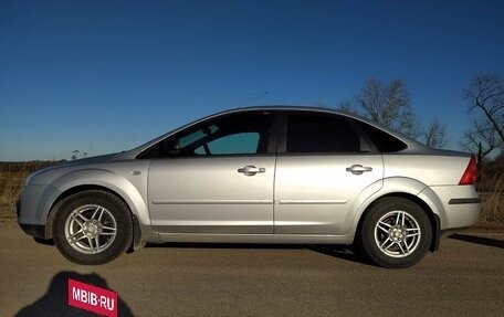 Ford Focus II рестайлинг, 2005 год, 600 000 рублей, 3 фотография