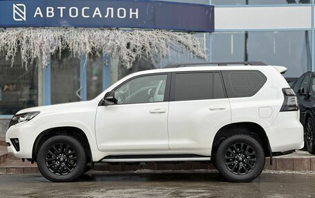 Toyota Land Cruiser Prado 150 рестайлинг 2, 2021 год, 6 690 000 рублей, 2 фотография