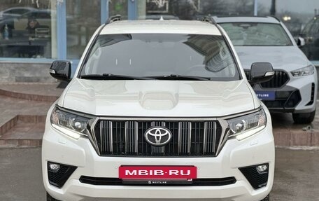 Toyota Land Cruiser Prado 150 рестайлинг 2, 2021 год, 6 690 000 рублей, 4 фотография