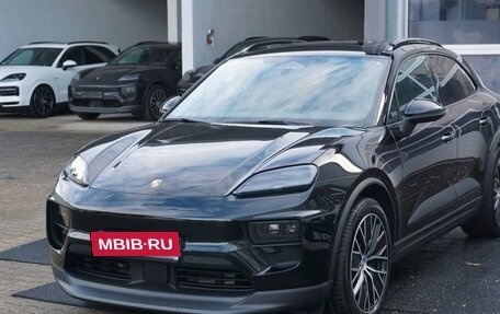 Porsche Macan, 2024 год, 11 580 000 рублей, 2 фотография