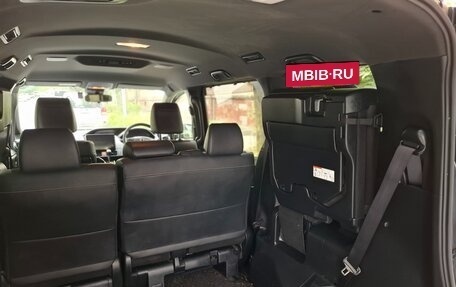 Toyota Noah III, 2019 год, 2 950 000 рублей, 17 фотография