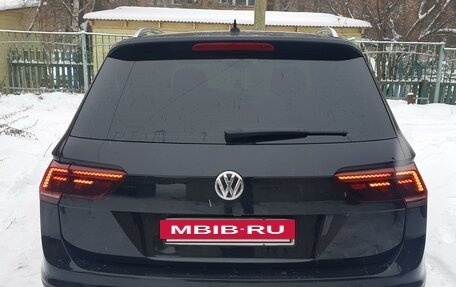 Volkswagen Tiguan II, 2017 год, 2 900 000 рублей, 4 фотография