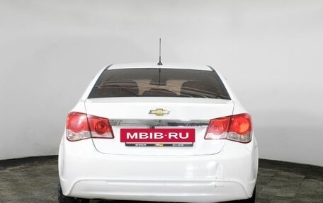 Chevrolet Cruze II, 2012 год, 590 000 рублей, 6 фотография