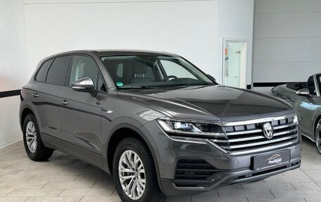 Volkswagen Touareg III, 2022 год, 6 870 000 рублей, 3 фотография