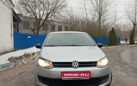 Volkswagen Polo VI (EU Market), 2011 год, 580 000 рублей, 3 фотография