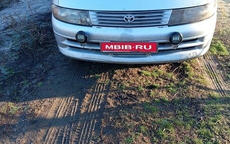 Toyota Estima III рестайлинг -2, 1996 год, 260 000 рублей, 1 фотография