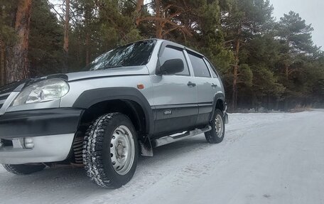 Chevrolet Niva I рестайлинг, 2005 год, 399 999 рублей, 6 фотография