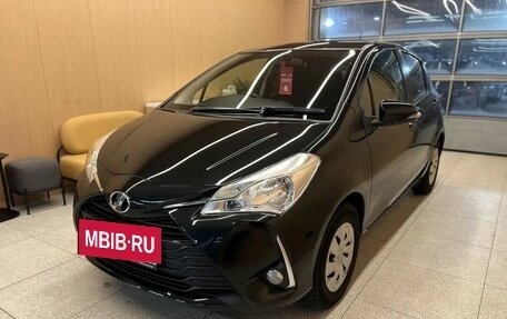 Toyota Vitz, 2018 год, 1 099 000 рублей, 3 фотография