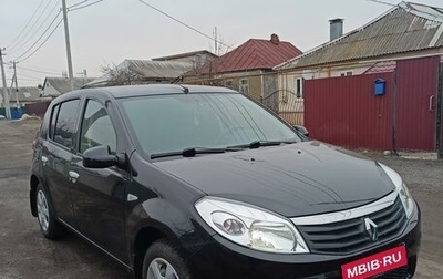 Renault Sandero I, 2014 год, 865 000 рублей, 1 фотография