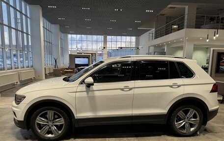 Volkswagen Tiguan II, 2017 год, 3 055 000 рублей, 5 фотография