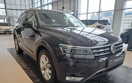 Volkswagen Tiguan II, 2017 год, 2 600 000 рублей, 7 фотография