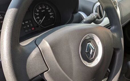 Renault Sandero I, 2014 год, 865 000 рублей, 11 фотография