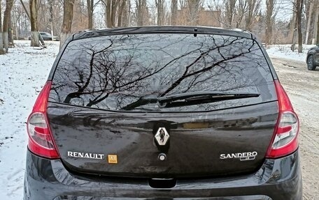 Renault Sandero I, 2014 год, 865 000 рублей, 7 фотография